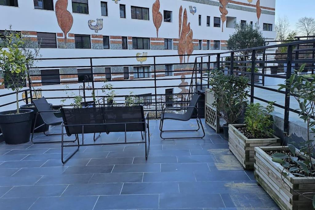 Ferienwohnung Deluxe Flat With Garden_Tirana Exterior foto